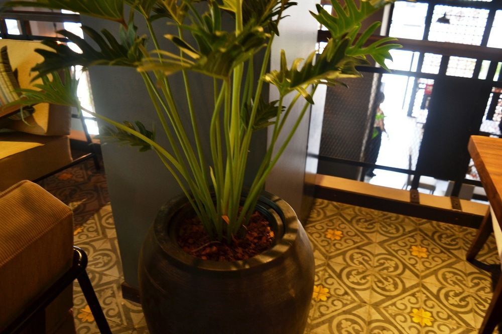 Monsoon Bassac Hotel Phnom Penh Exterior foto